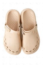 Load image into Gallery viewer, MEN’S SOLID COLOR CLOGS CAMEL SLIPPERS/SLIDES
