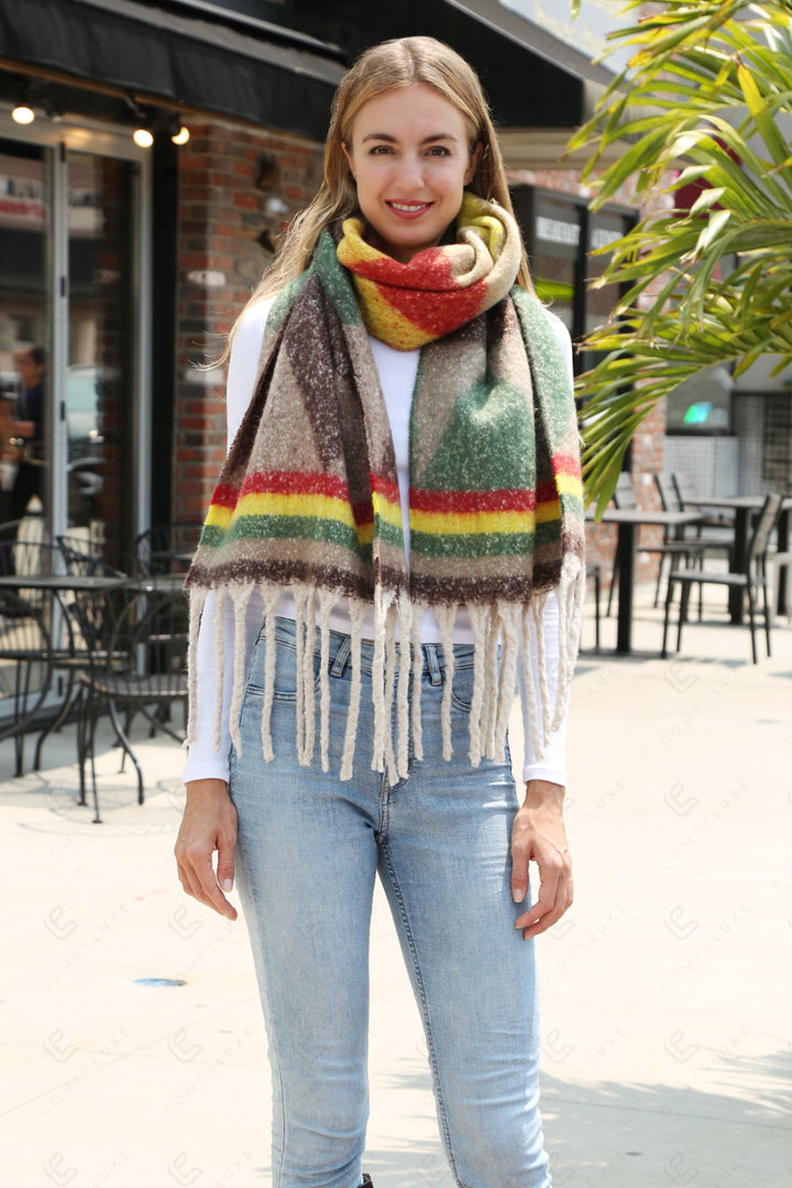 MULTI-COLORED GEOMETRIC PATTERN SCARF GREEN SCARVES