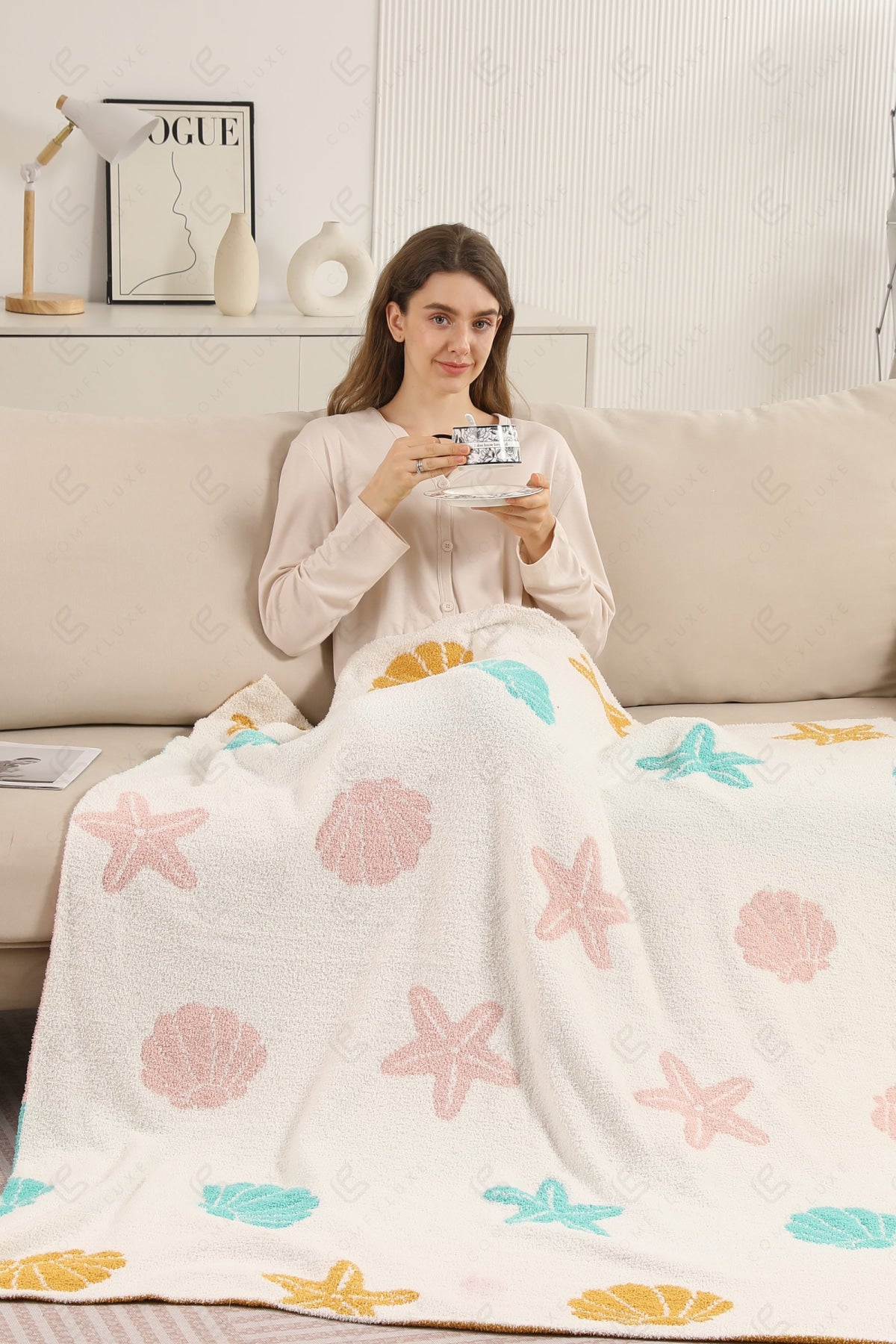 MULTI-COLORED SEASHELL & STARFISH PATTERN THROW BLANKET SEA THROW BLANKETS