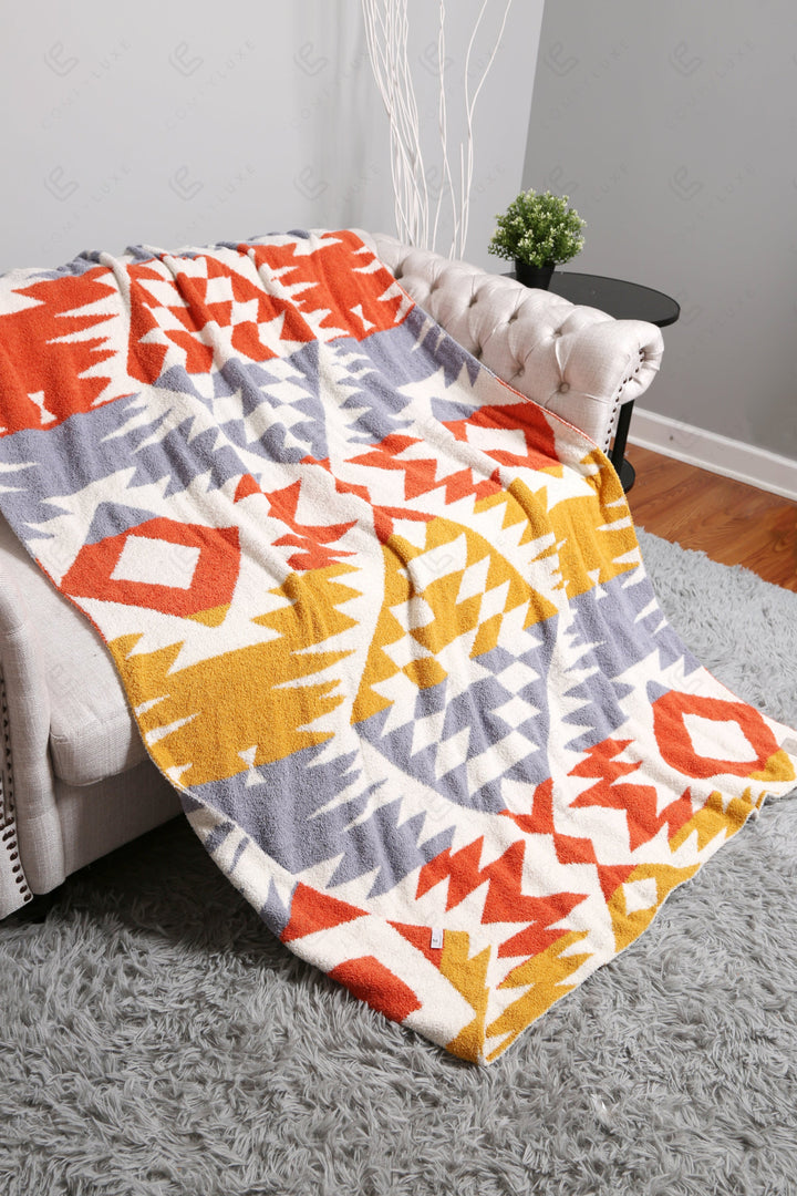 Jcl6013 Throw Blankets