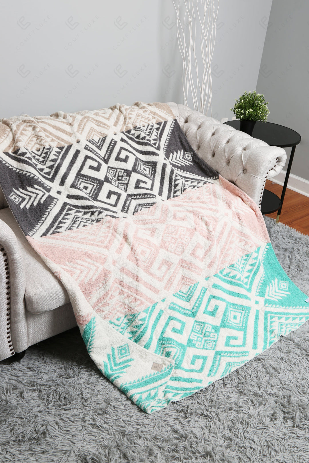 Jcl6009 Throw Blankets