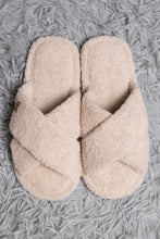 Load image into Gallery viewer, Jcl6110 Slippers/Slides
