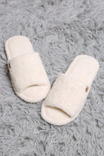 Load image into Gallery viewer, Jcl6109 Ivory / M/L Slippers/Slides
