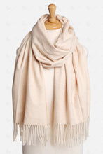 Load image into Gallery viewer, Js2402 Ivory Scarves
