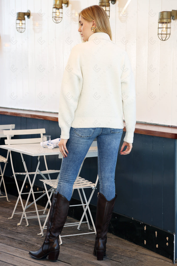 SOLID COLOR SWEATER APPAREL