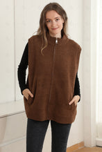 Load image into Gallery viewer, SOLID COLOR VEST APPAREL
