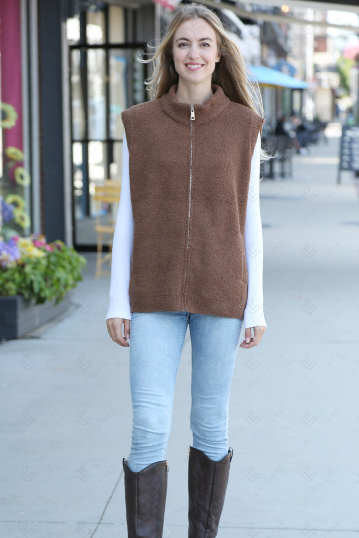 SOLID COLOR VEST APPAREL