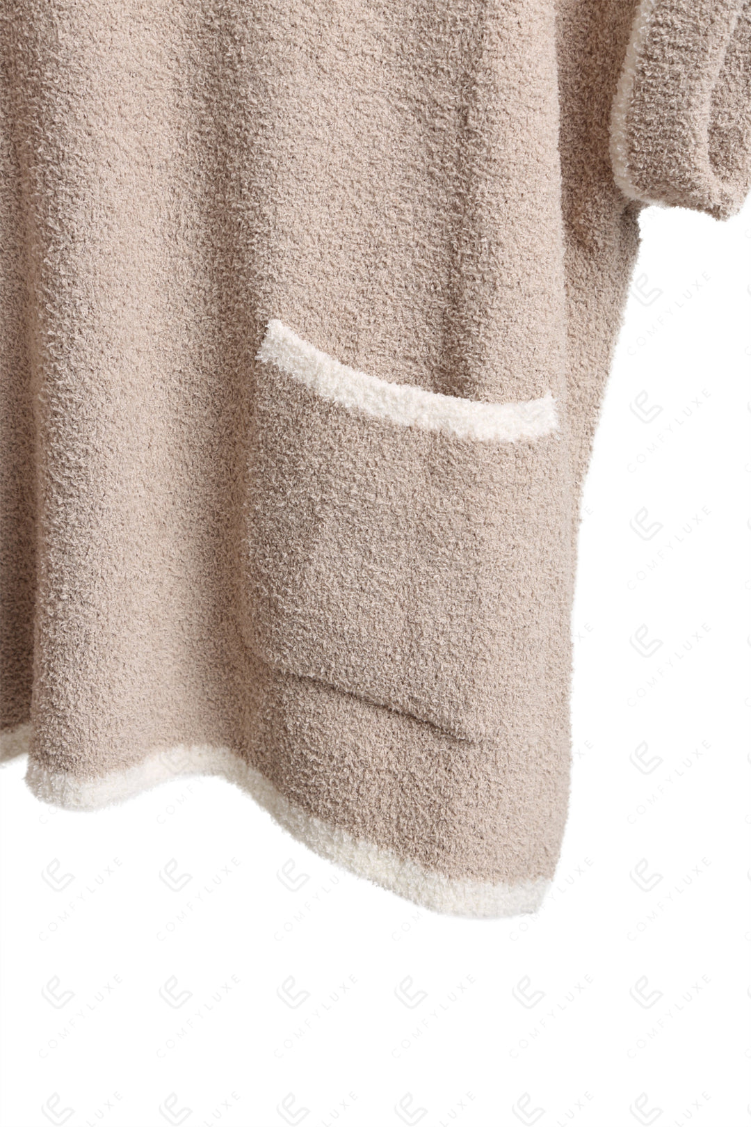 SOLID COLOR W/ COLORED EDGE PATTERN SWEATER APPAREL