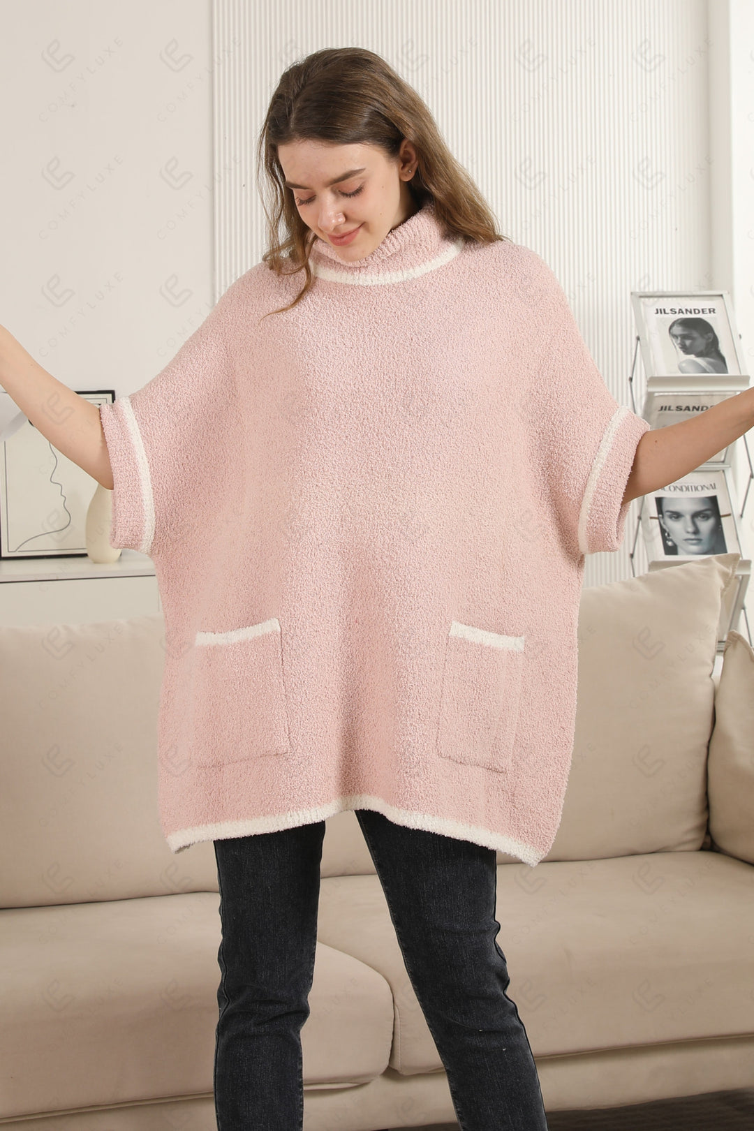 SOLID COLOR W/ COLORED EDGE PATTERN SWEATER APPAREL