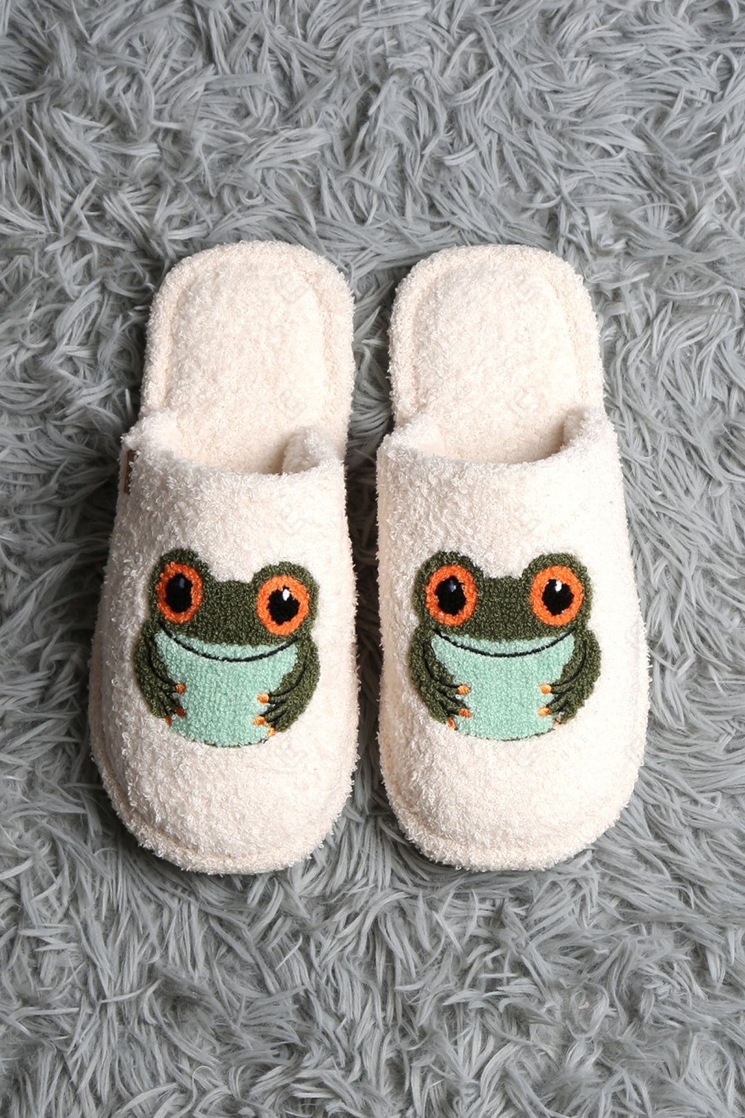 STRAWBERRY PATTERN SLIPPERS 01 / M/L SLIPPERS/SLIDES