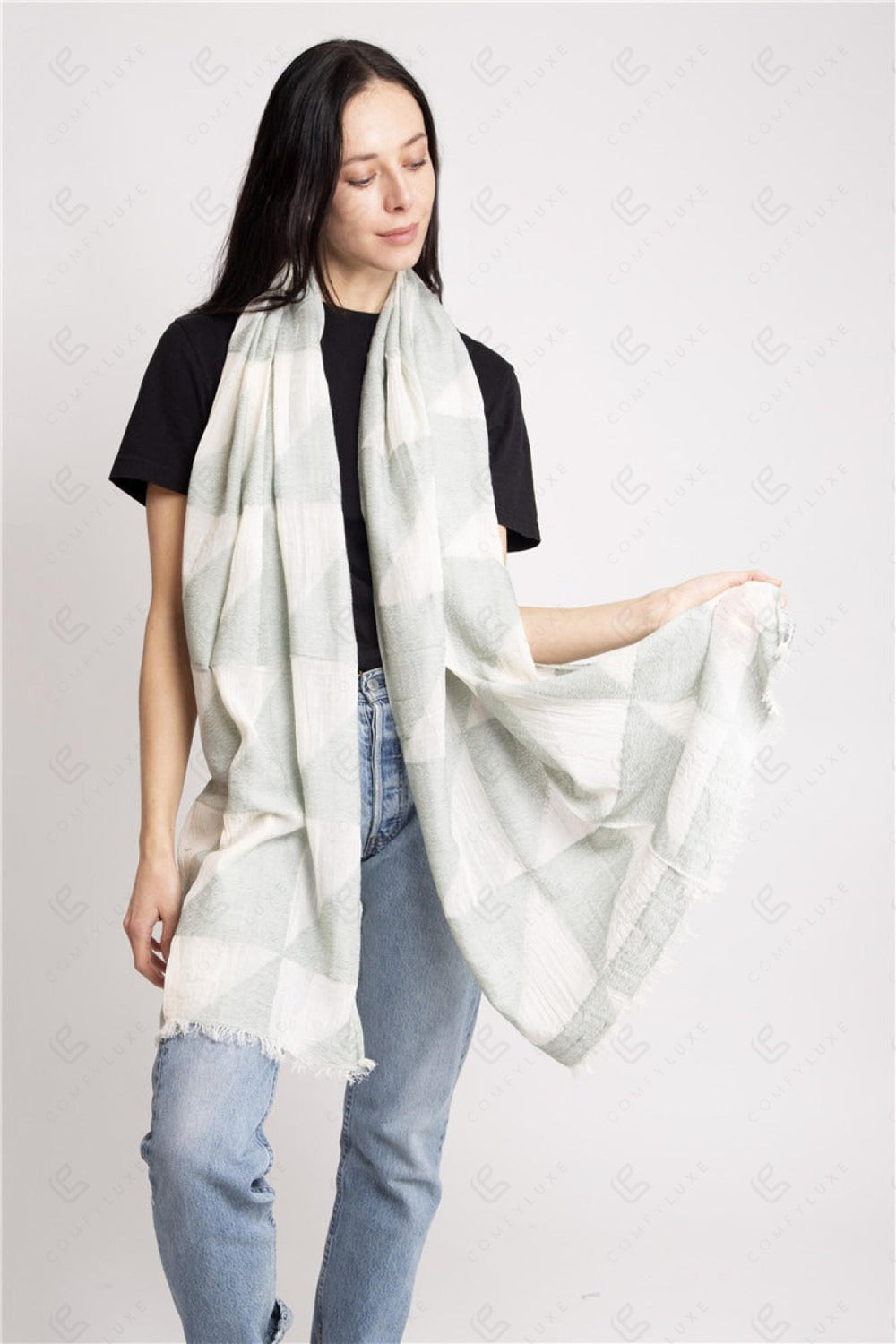 JS1074 - JTCWHOLESALE