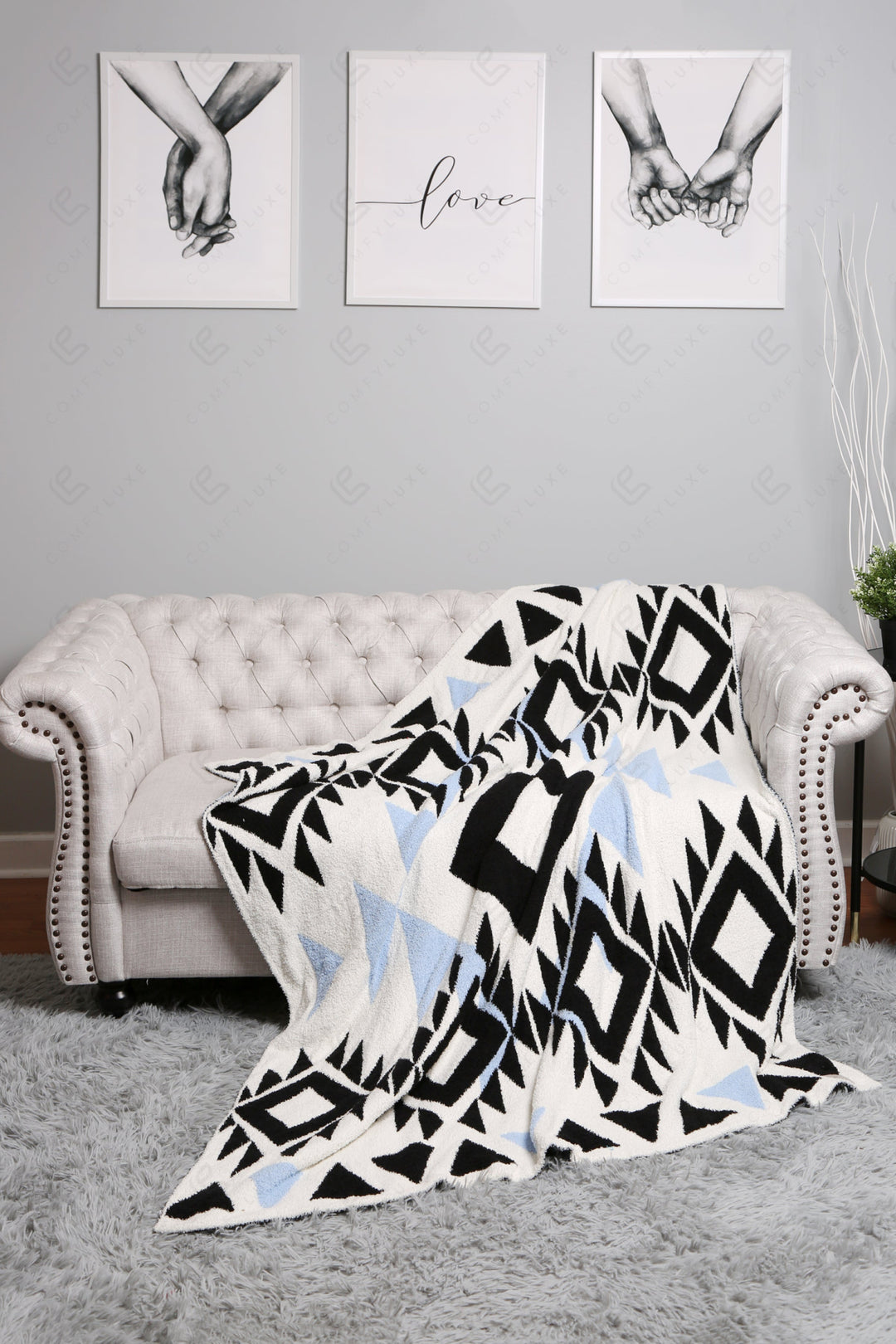Jcl6022 Throw Blankets